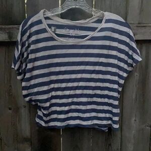 Aeropostale Cropped Tee sz. S